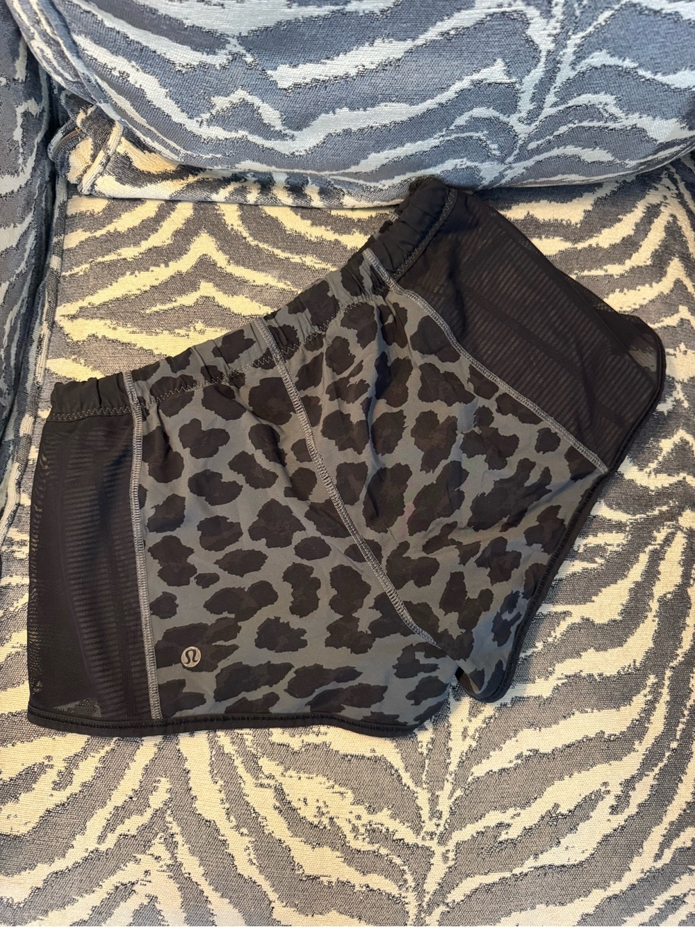 Lululemon Women's Athletic Shorts Gray Leopard Print (size 4 run small)